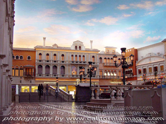 Venetian-Las-Vegas-St-Marks-Square