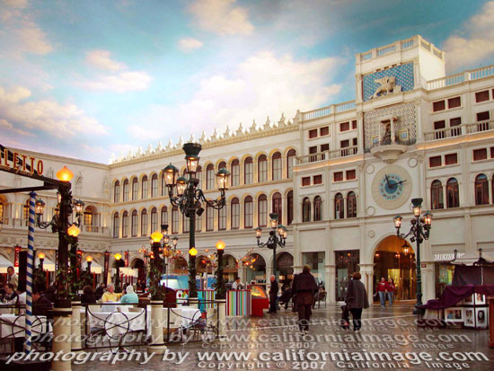 Venetian-Las-Vegas-square