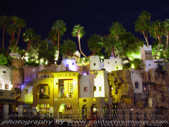 Las-Vegas-Treasure-Island