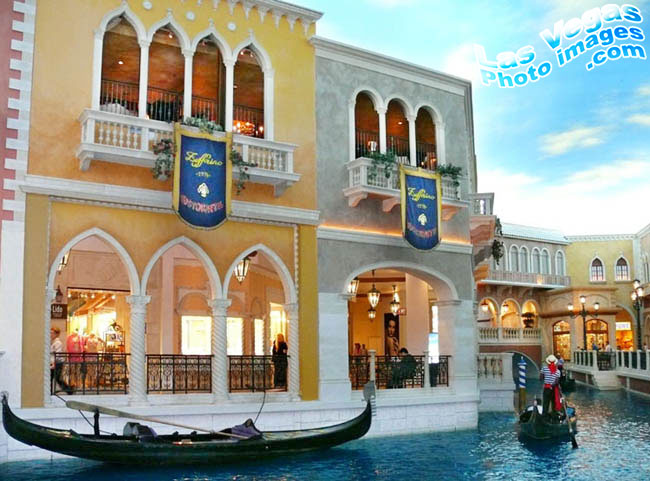 venetian_las_vegas_inside-18