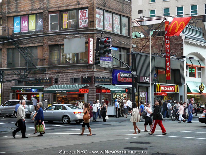New-York-Street-NYC