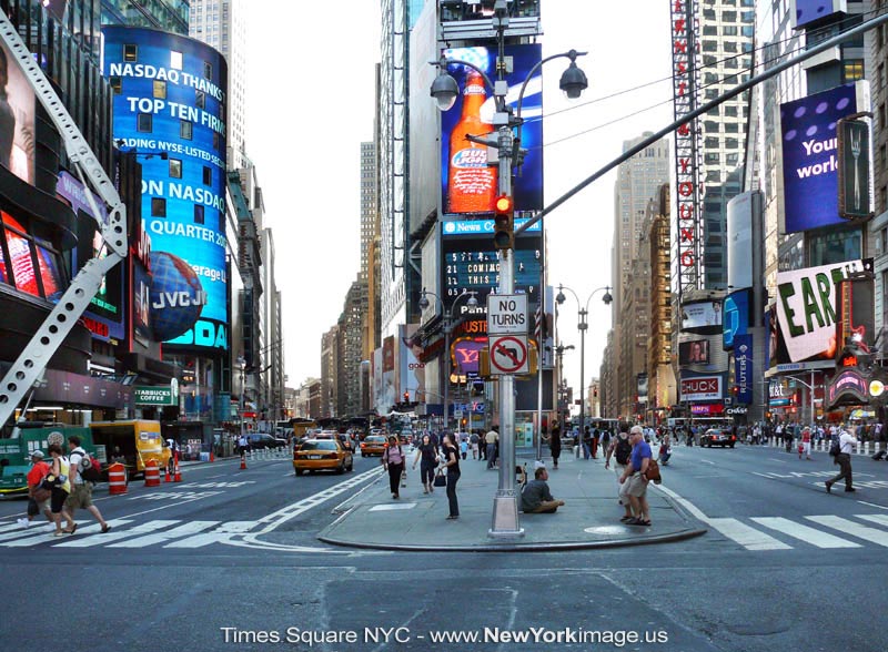 New-York-Times-Square-NYC-30